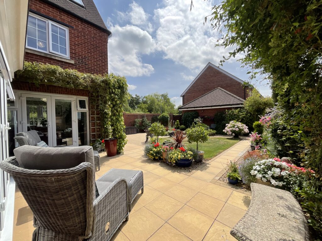 Muse Grove, Barlaston, ST12