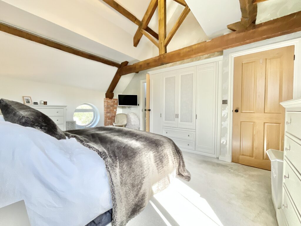 Aston, Aston Manor Barns, TF9