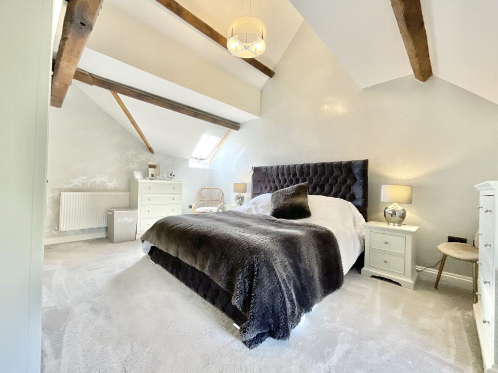 Aston, Aston Manor Barns, TF9