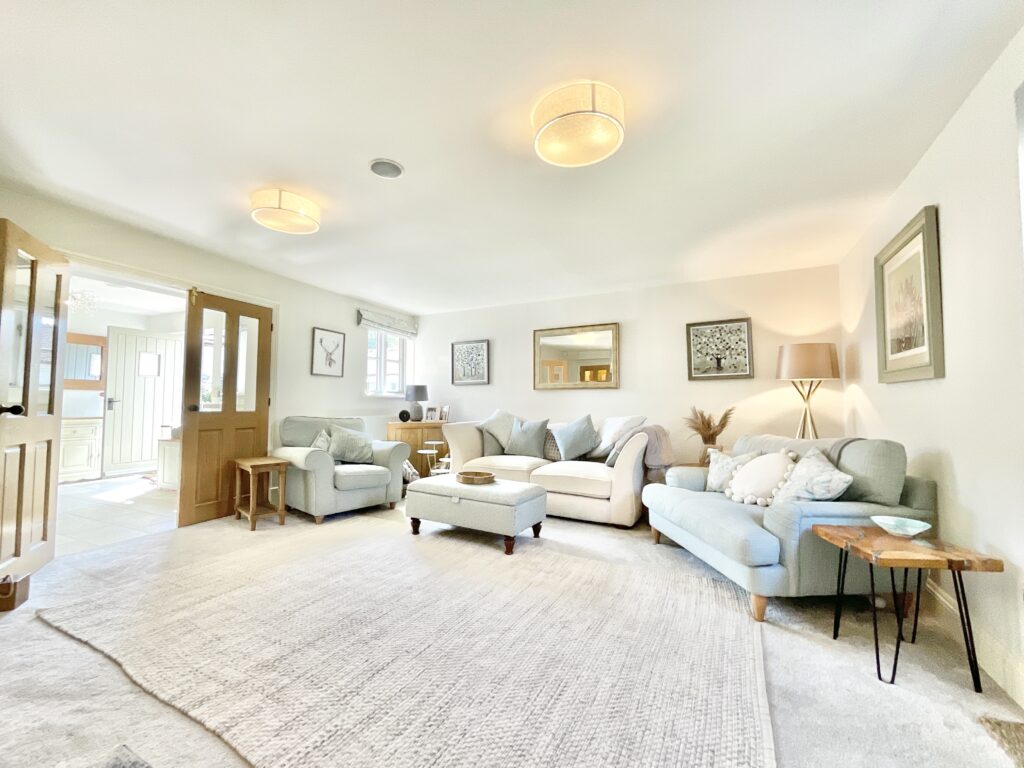 Aston, Aston Manor Barns, TF9