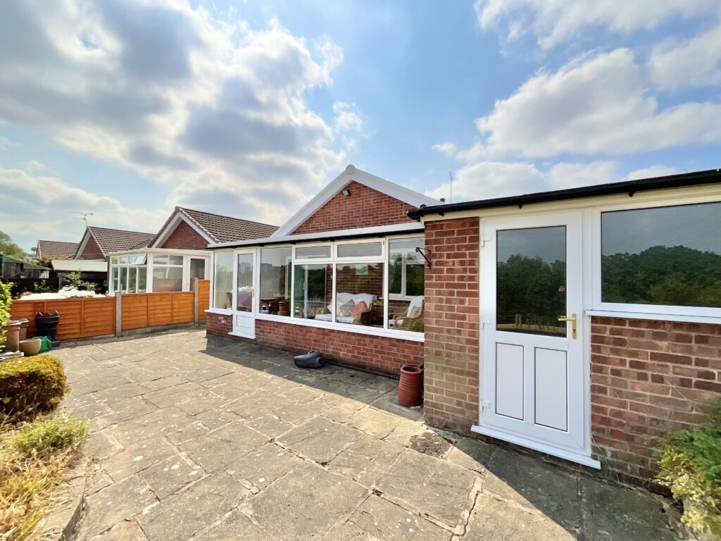 Moorlands Drive, Wybunbury, CW5