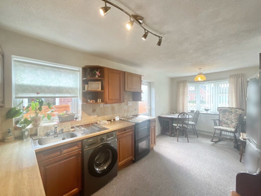 Moorlands Drive, Wybunbury, CW5