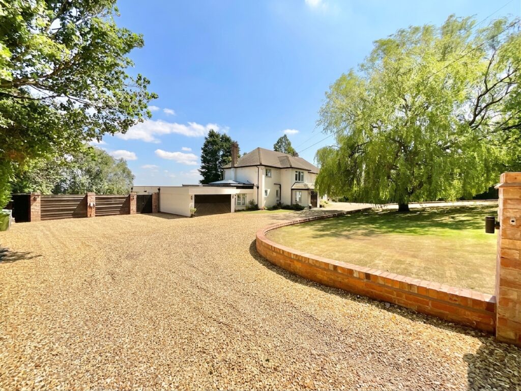 Bury Ring, Haughton, ST18