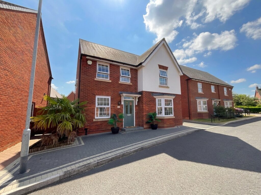 Aurora Gardens, Barlaston, ST12