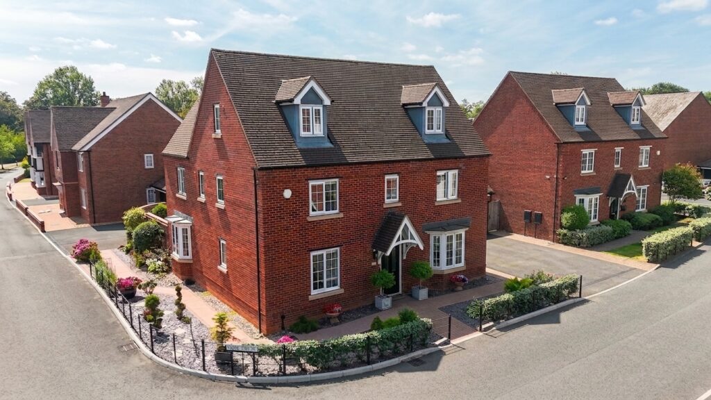 Muse Grove, Barlaston, ST12