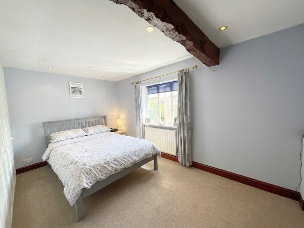 Sandon Road, Hilderstone, ST15