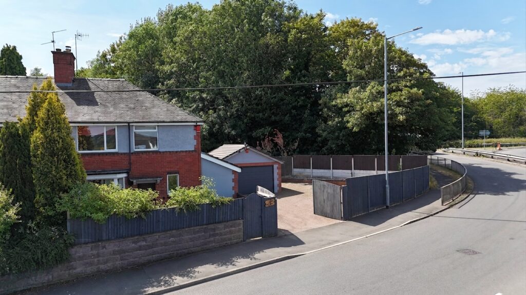 Uttoxeter Road, Blythe Bridge, ST11