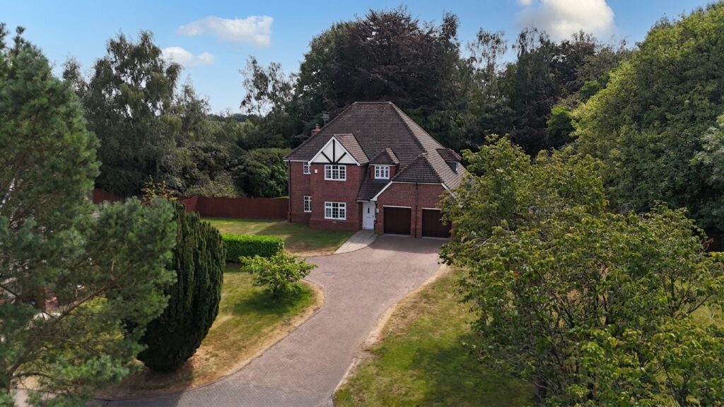 Nightingale Walk, Blythe Bridge, ST11