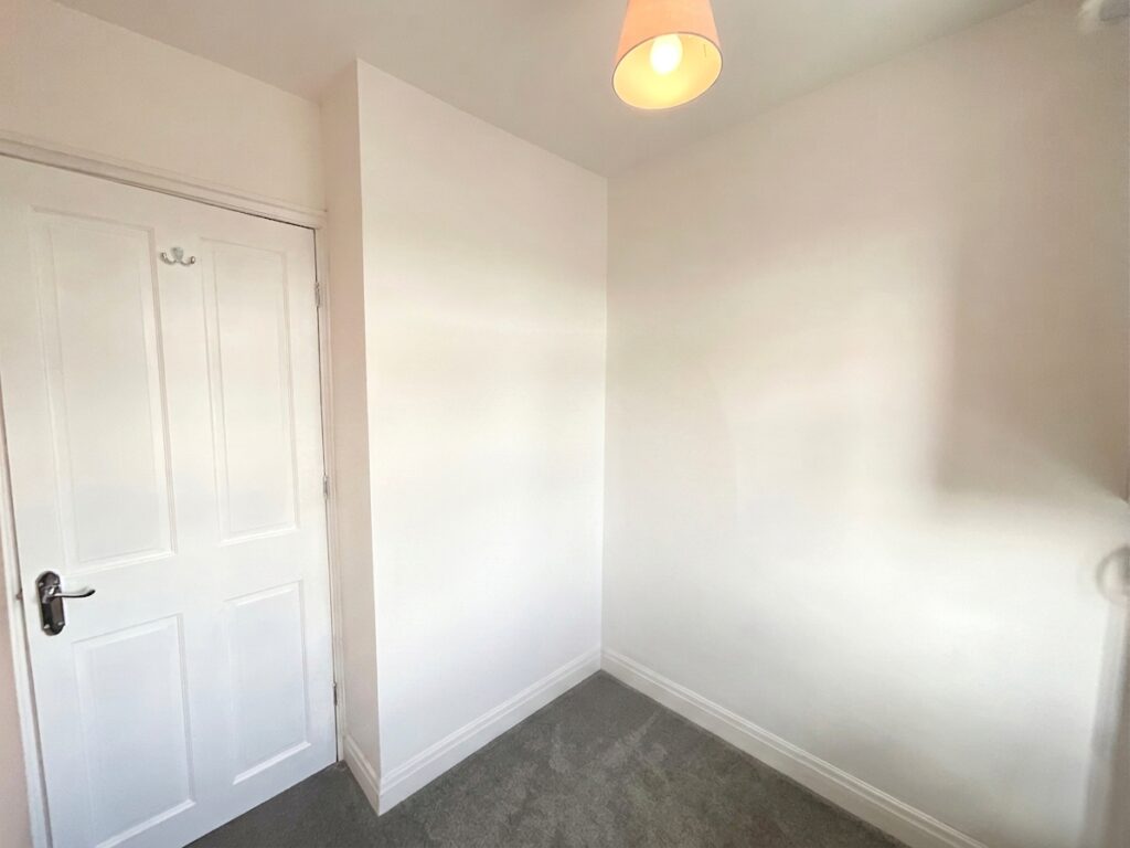 Hunters Way, Stoke-On-Trent, ST4