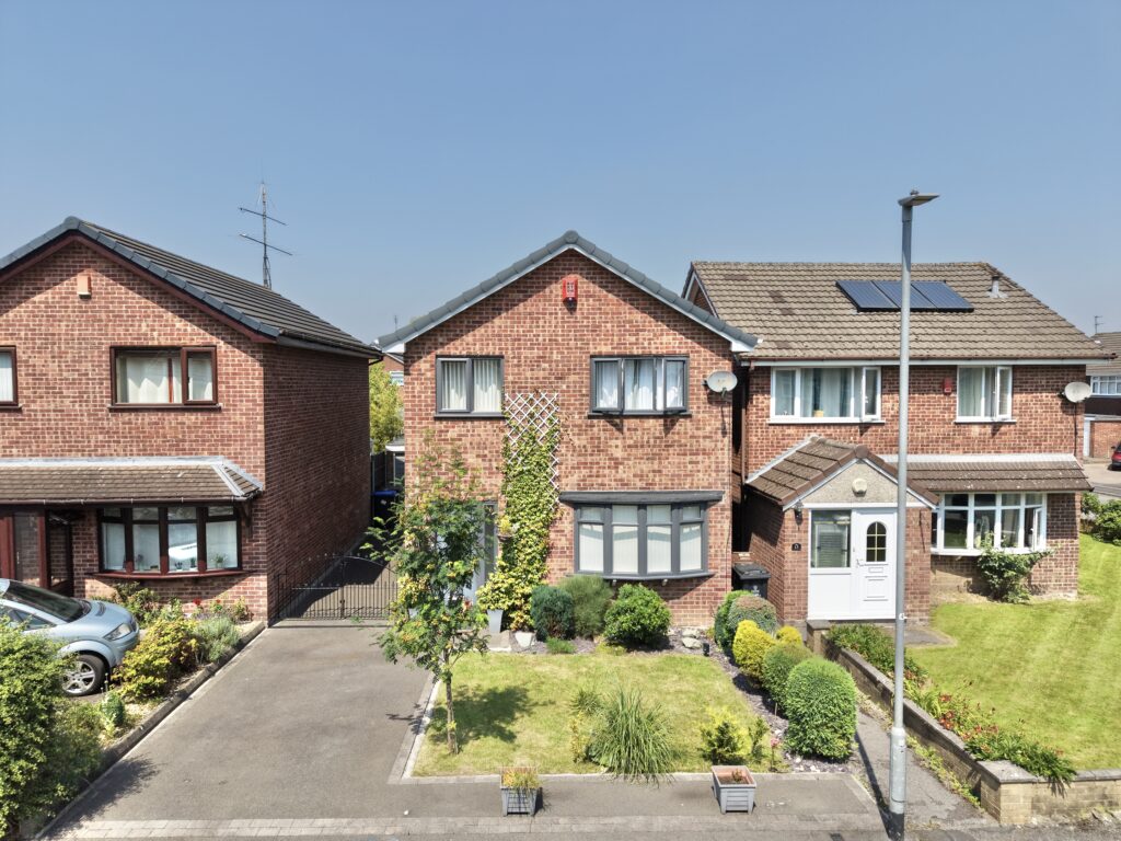 Lavender Avenue, Blythe Bridge, ST11