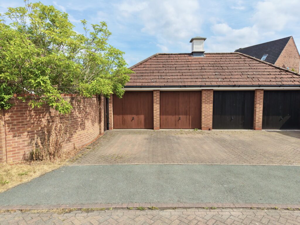 Brampton Close, Weston, CW2