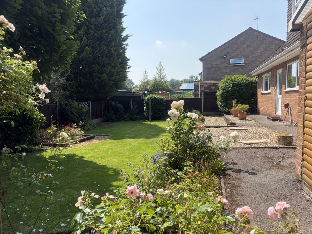 Wallfield Close, Tean, ST10