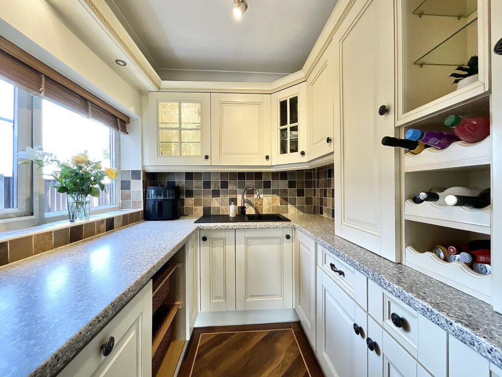 Uttoxeter Road, Blythe Bridge, ST11