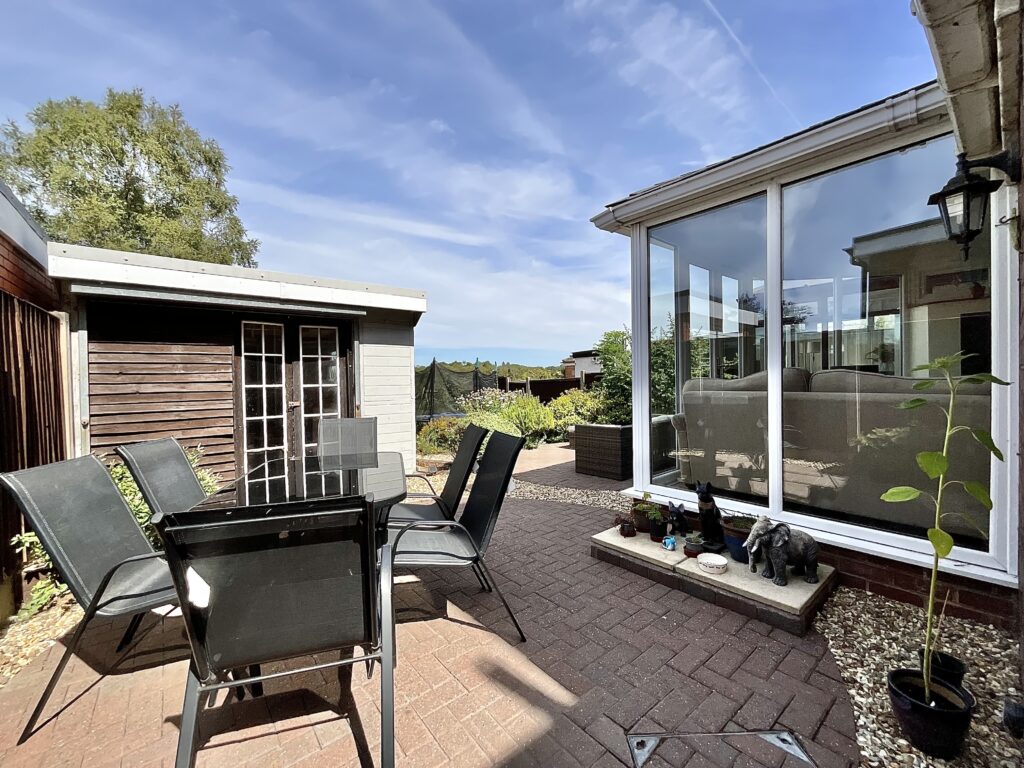 Uttoxeter Road, Blythe Bridge, ST11