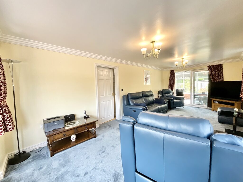 Cheadle Road, Blythe Bridge, ST11