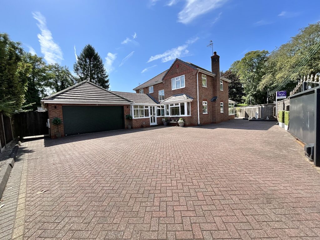 Cheadle Road, Blythe Bridge, ST11