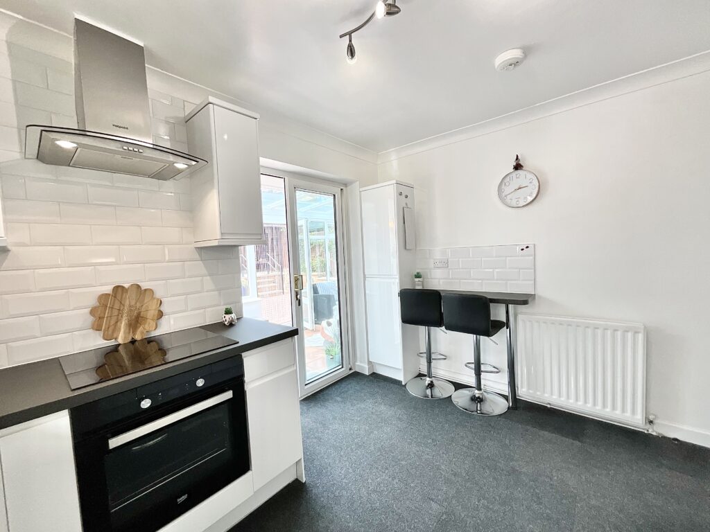 Newmarket Way, Cheadle, ST10