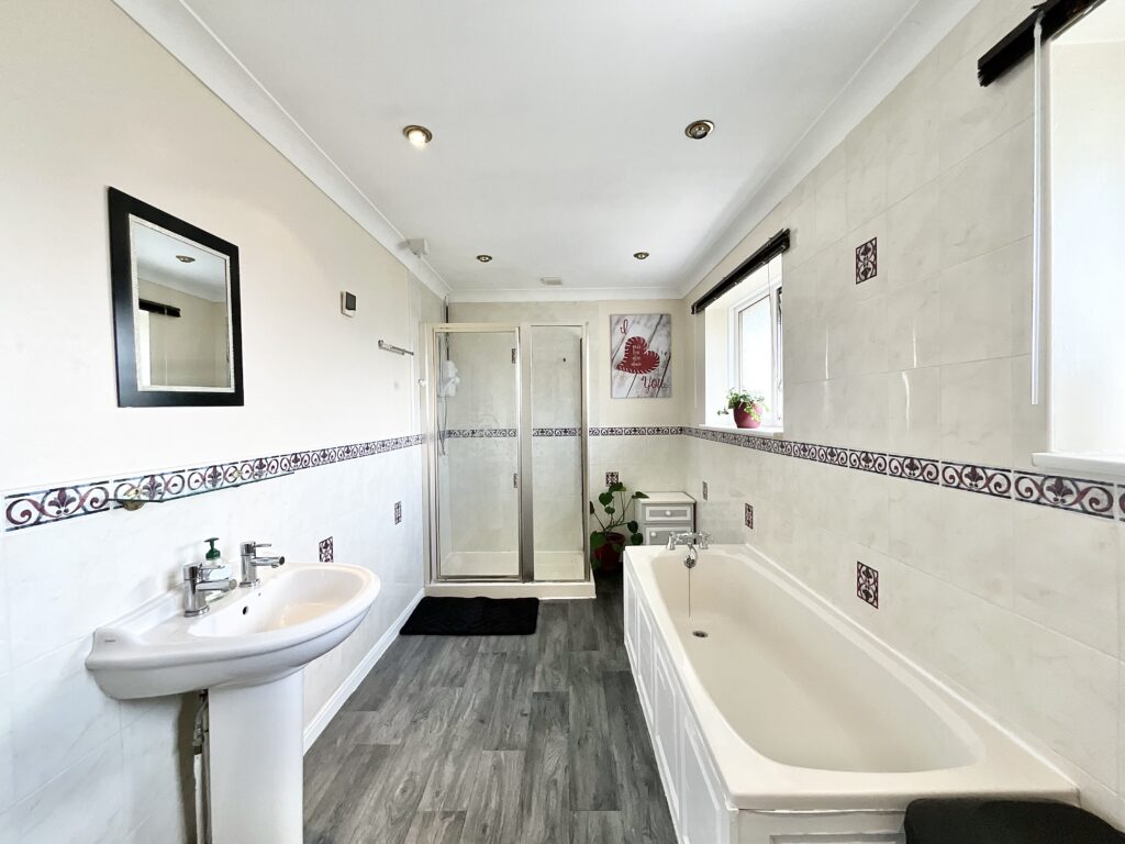Kempton Grove, Cheadle, ST10