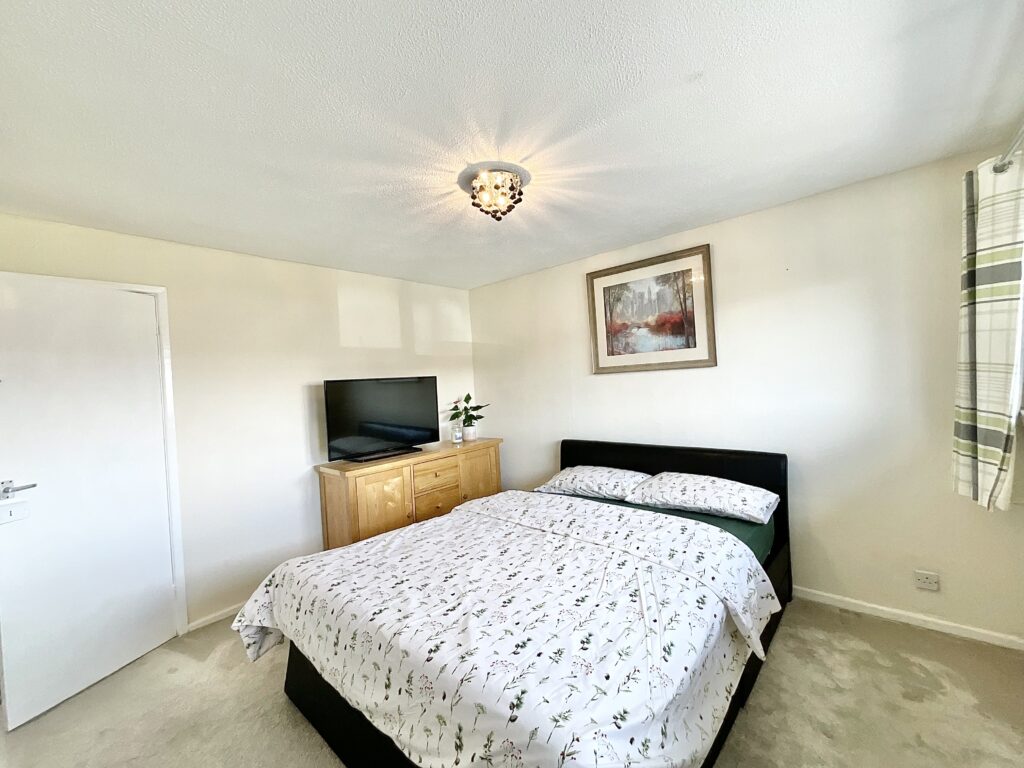 Kempton Grove, Cheadle, ST10
