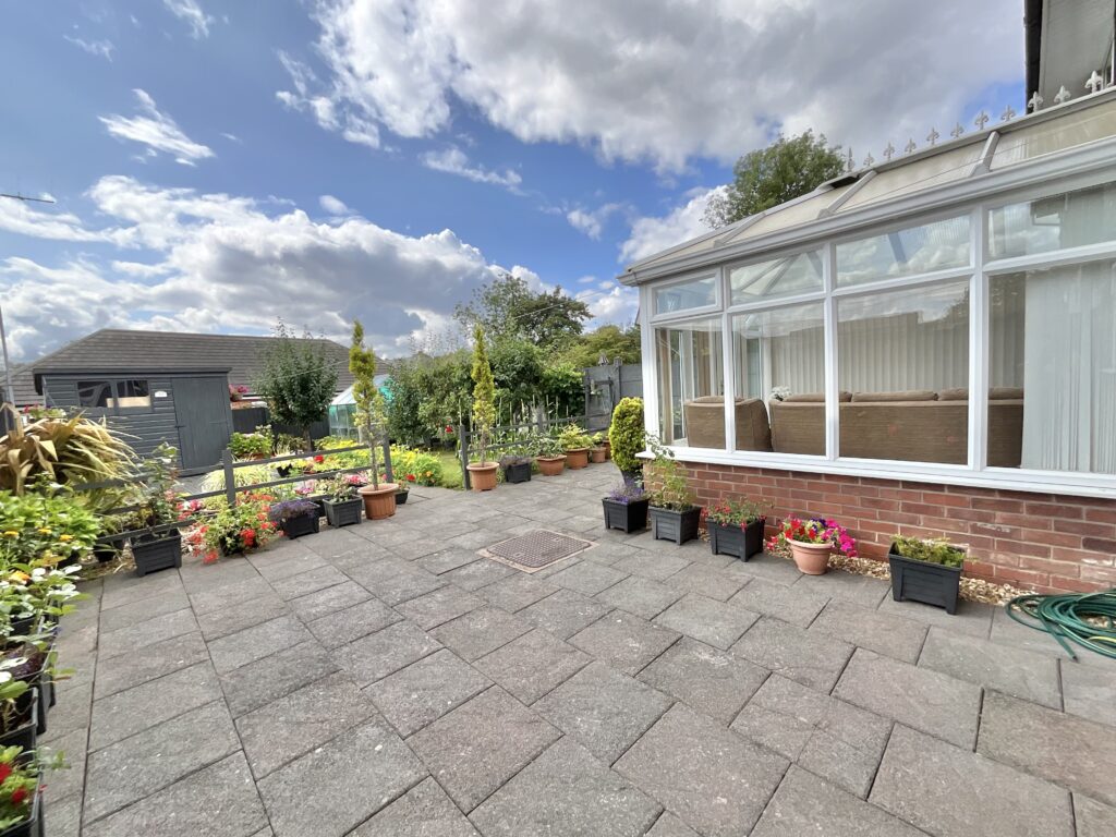 Kempton Grove, Cheadle, ST10