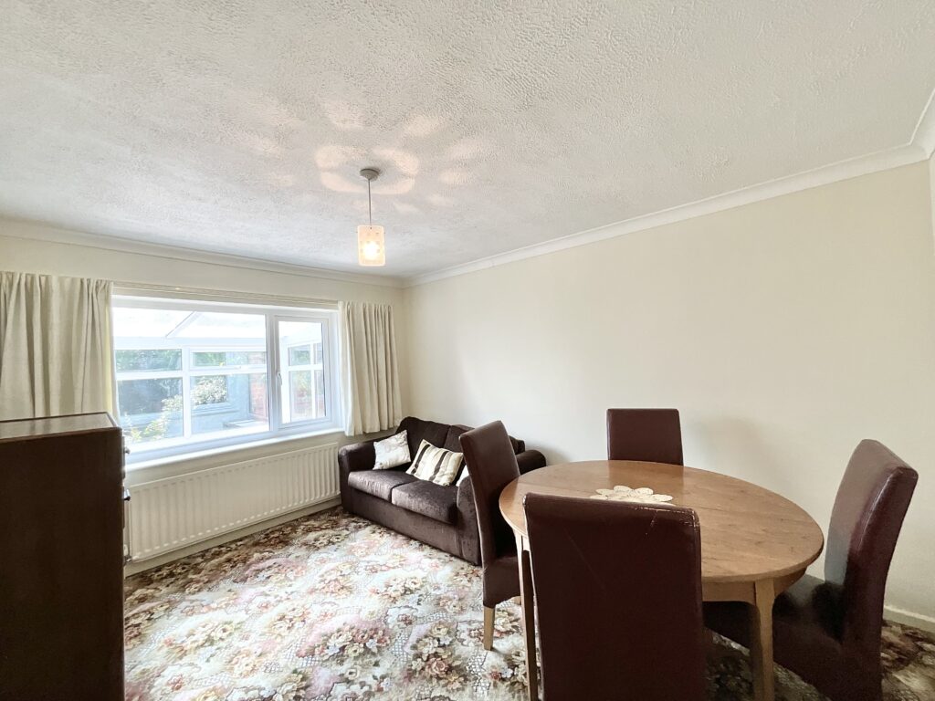 Ferndale Close, Blythe Bridge, ST11