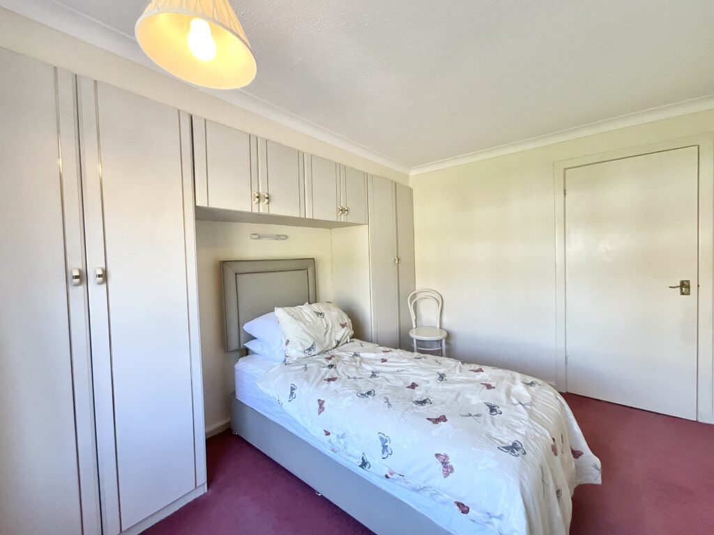 Ferndale Close, Blythe Bridge, ST11