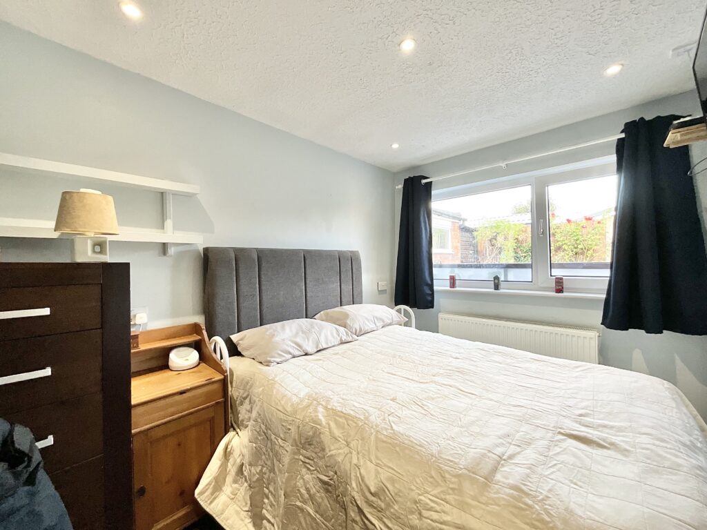 Draycott Drive, Cheadle, ST10