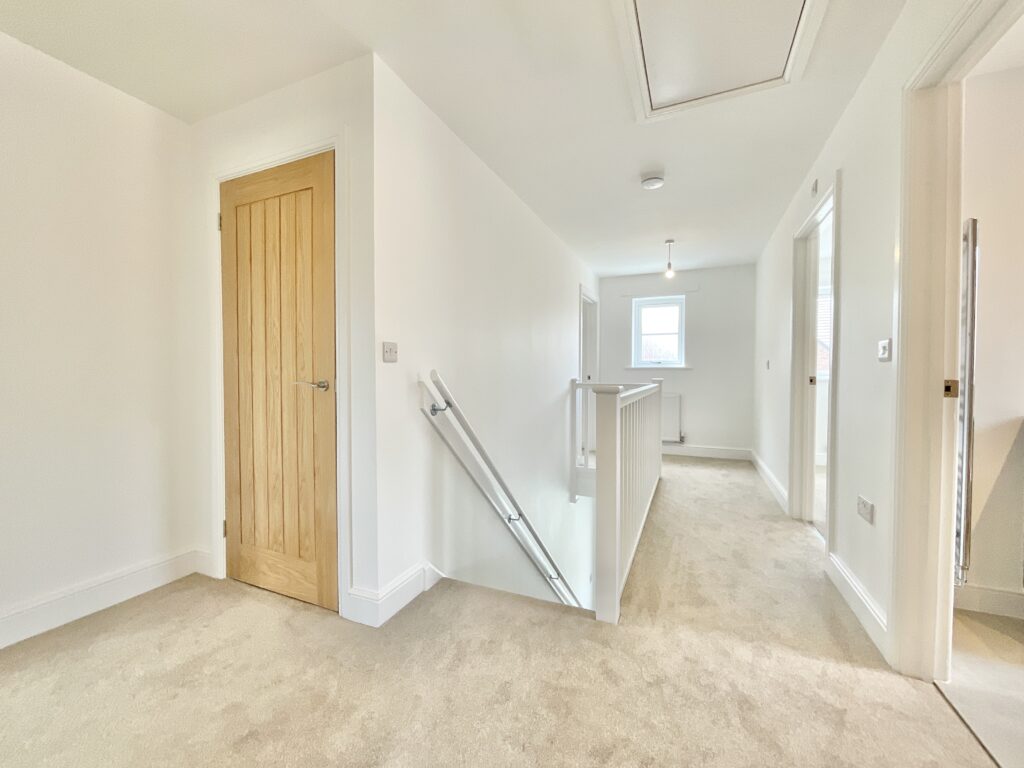Stafford Road, Woodseaves, ST20