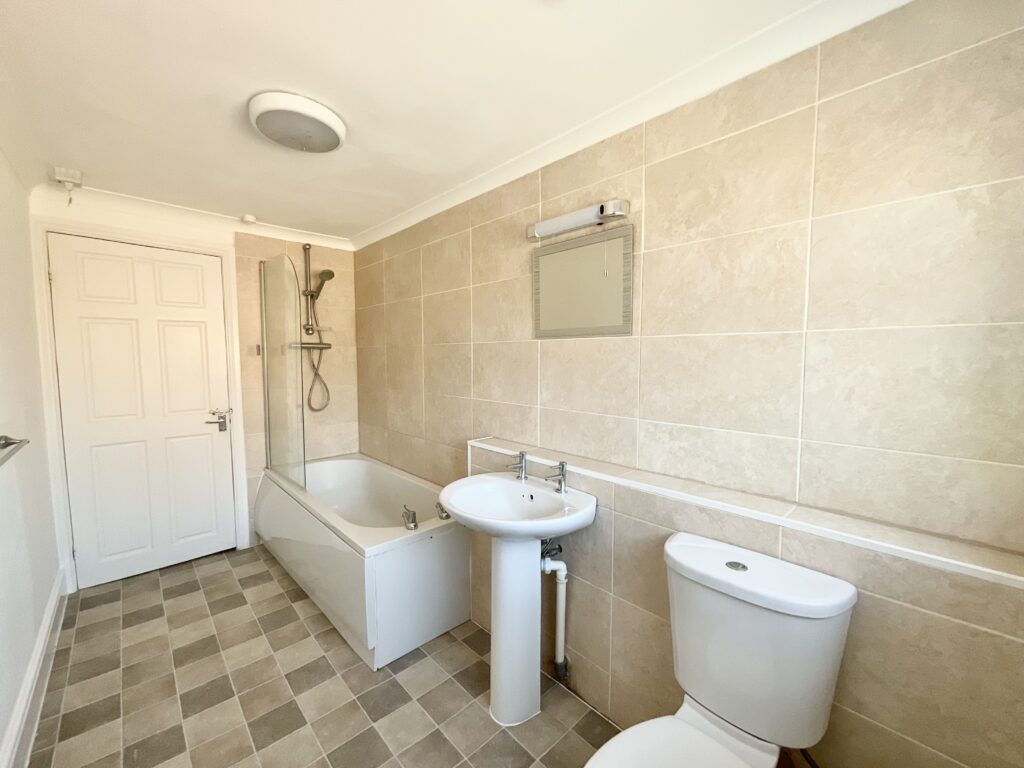 Oulton Road, Stone, ST15