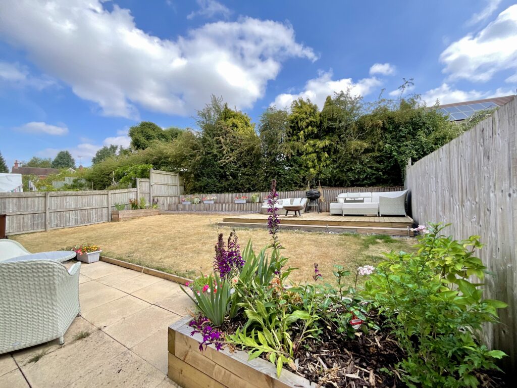 Meadowside, Stone, ST15