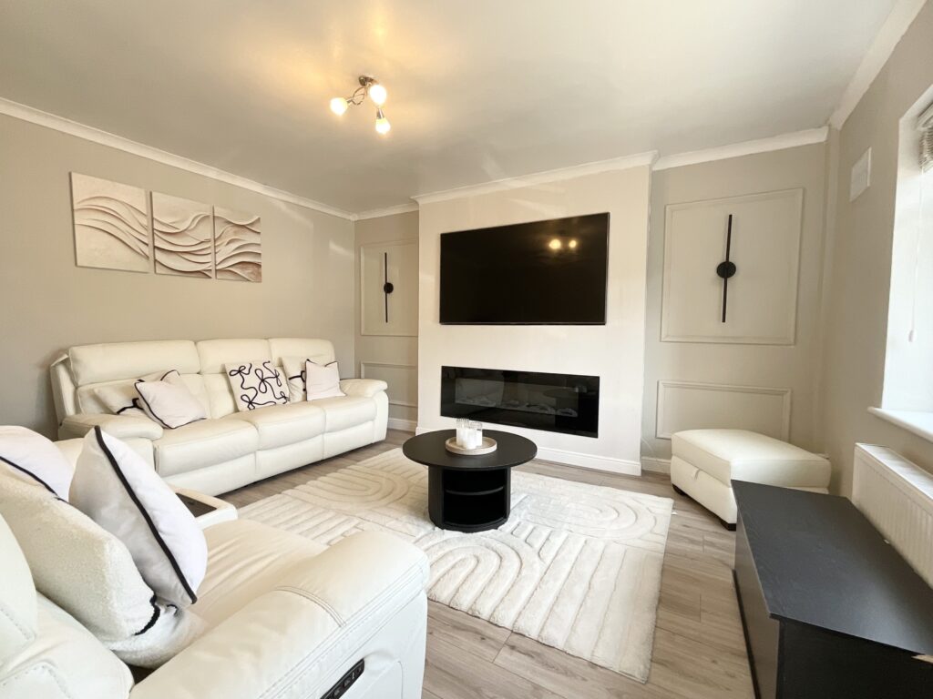 Brook Glen Road, Stafford, ST17