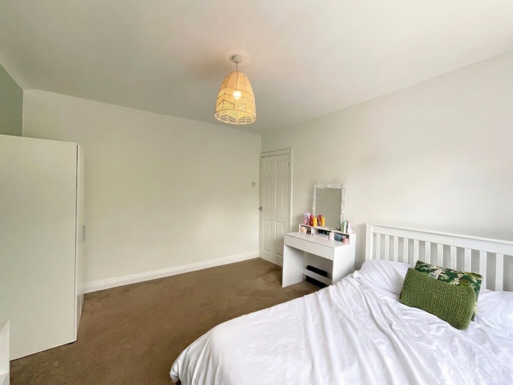 Louise Drive, Stoke-On-Trent, ST3