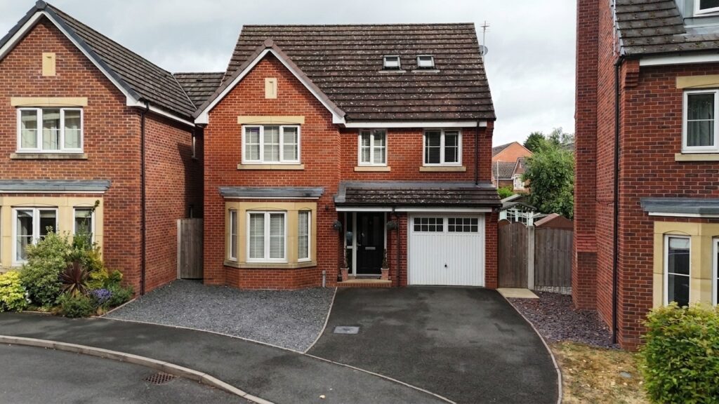 Hartley Close, Stone, ST15