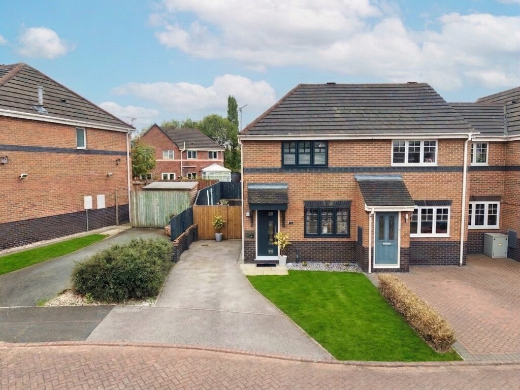 Conrad Close, Crewe, CW1