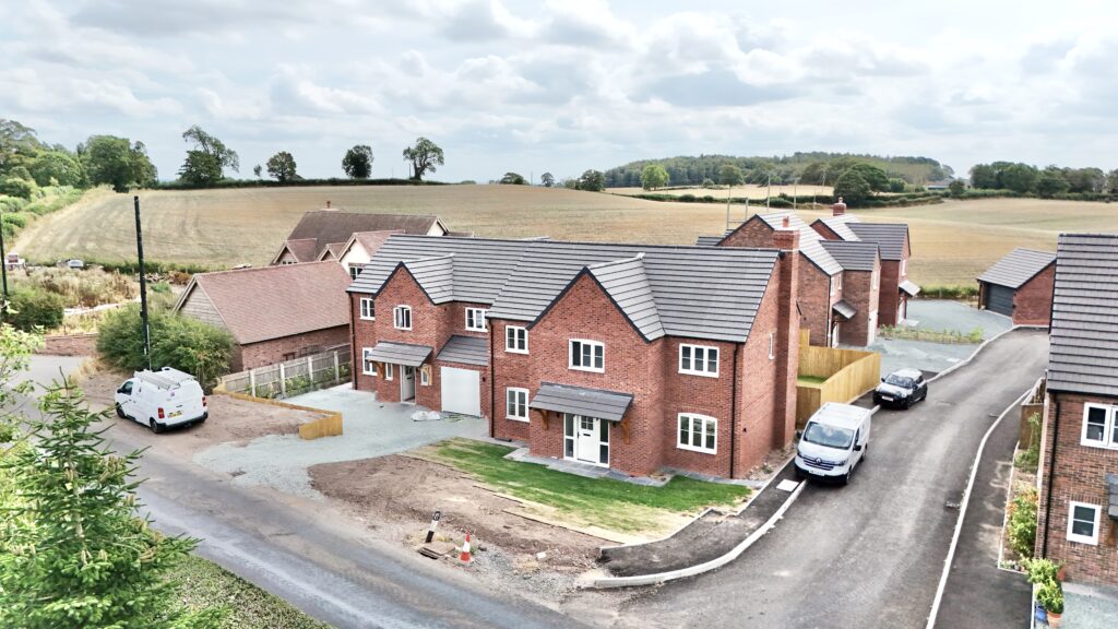 Stafford Road, Woodseaves, ST20